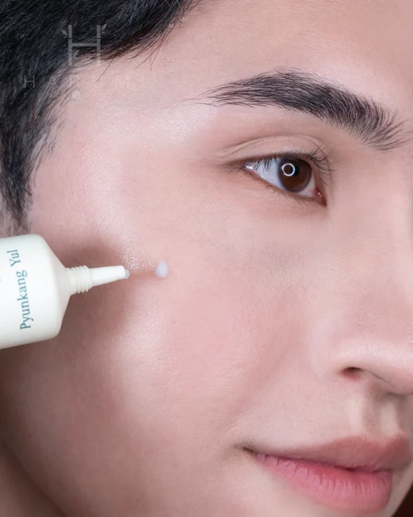 PyunkangYul Calming Madecassoside Spot Cream - Image 3